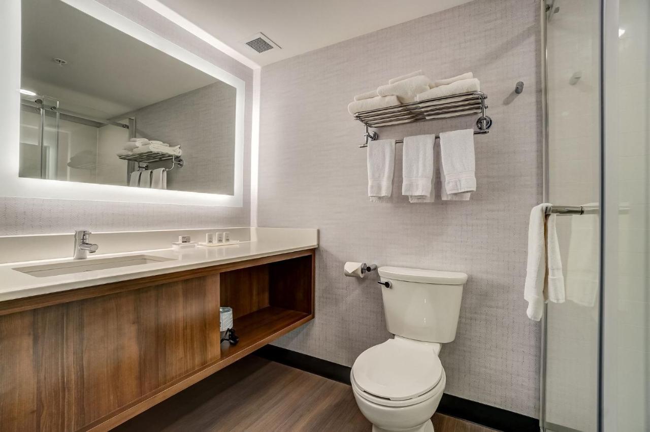 Holiday Inn Gatineau - Ottawa By Ihg Exterior photo